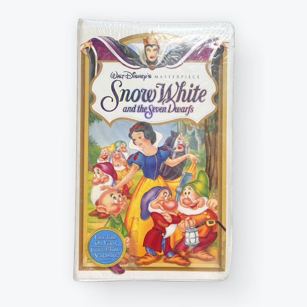Disney Snow White and the Seven Dwarfs VHS Masterpiece Collection Sealed